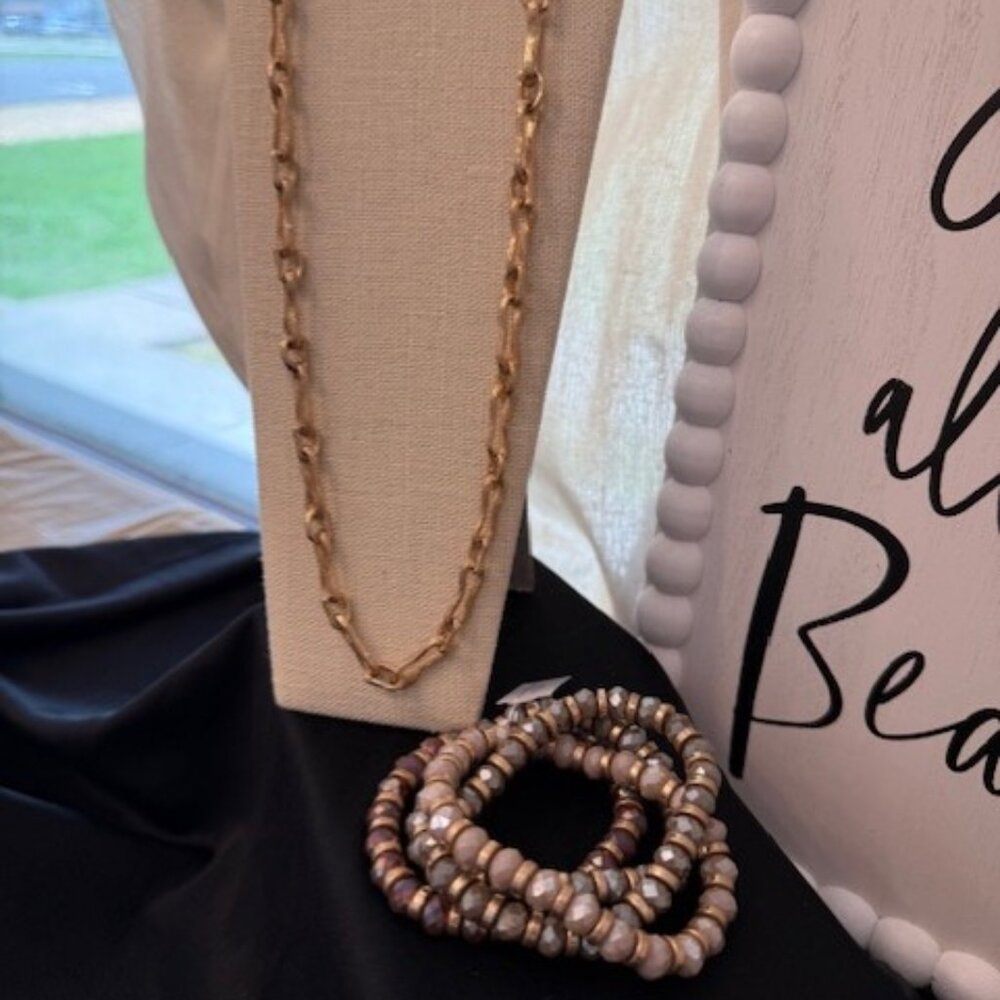 Sparkle Box Set 11-Golden Link Necklace + Neutral Stacked Beaded Bracelets